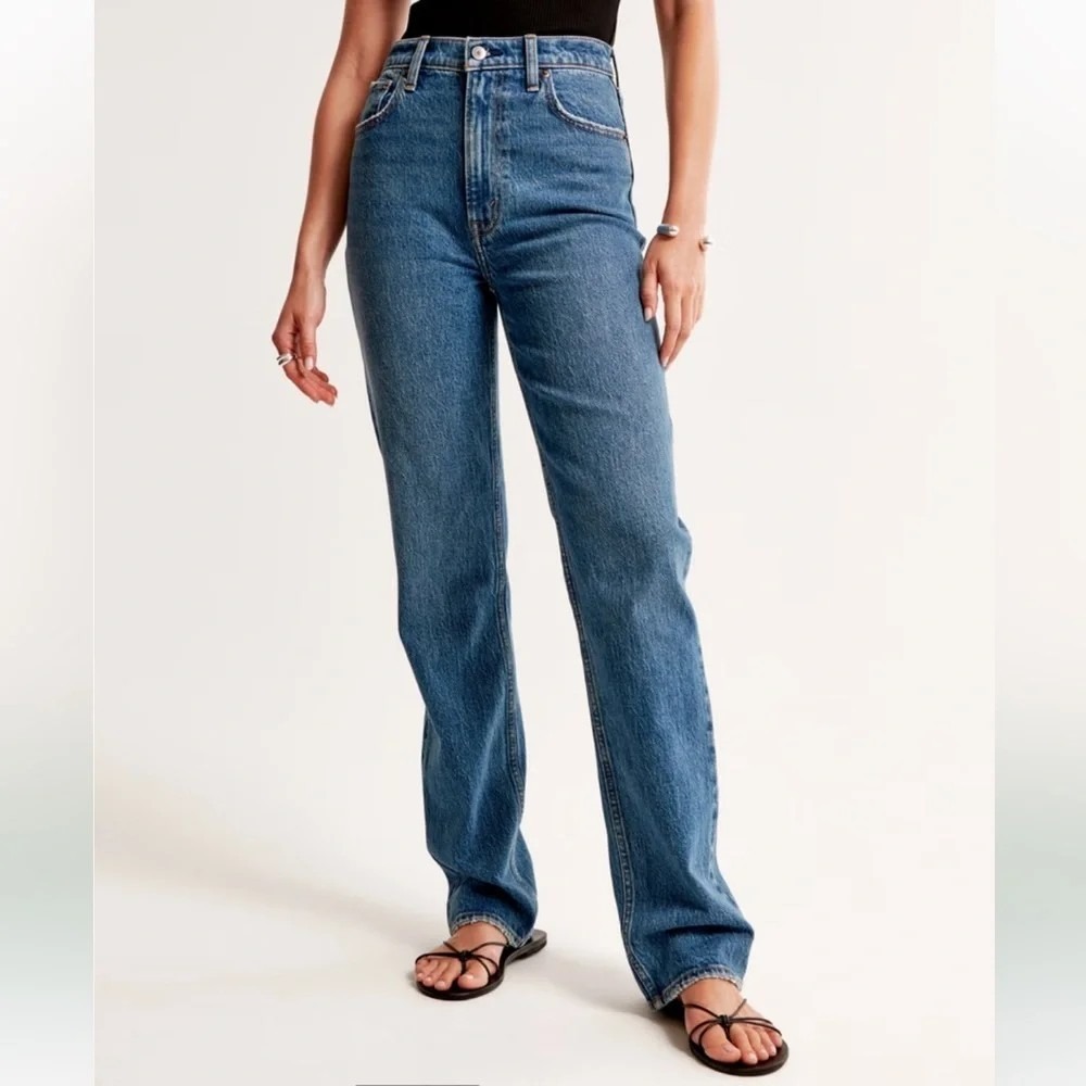 Abercrombie & Fitch The '90s Straight Ultra High Rise Jeans Women's Size  34/18s